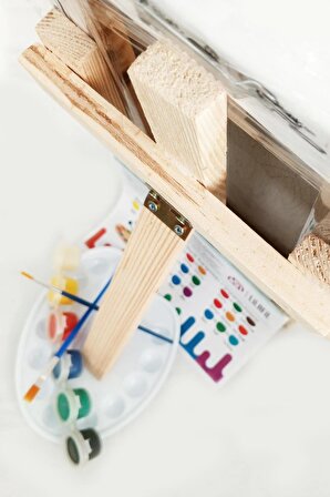 Ahtopot Çocuk Ressam Seti - 20 x 30 cm Önçizimli Tuval, 2 Adet Fırça, Palet, Boyalar ve Şövale