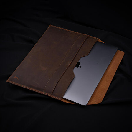 minimal X Apple 13 inç Macbook Kılıfı - Gerçek Deri ve El Yapımı - Minimalist Tasarım - Taba