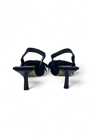 Elan Siyah Arkası Açık Fiyonk Detaylı Kadın Topuklu Ayakkabı