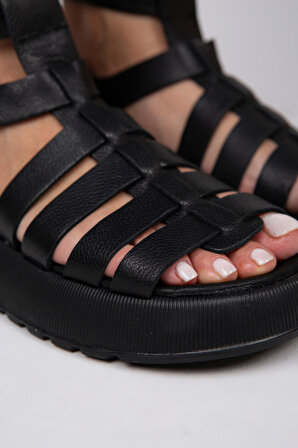 Manijero Benia Kadın Hakiki Deri Kafesli Sandalet Siyah Sandalet
