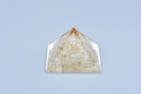 Hakiki Doğal Kristal Kuvars Taşı Orgonit Piramit 33 Gram