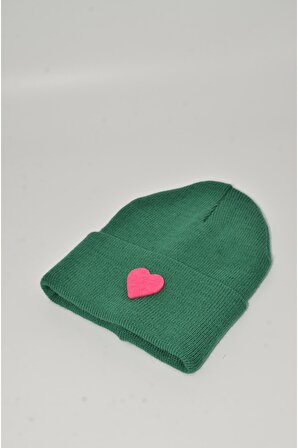 Mottomia Yılbaşı Özel Koleksiyonu Pembe Kalp Figürlü Açık Yeşil Renk Unisex Erkek/Kadın Bere