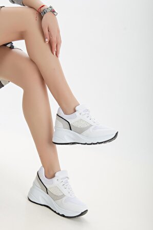 Beyaz Kalın Taban Kadın Spor Ayakkabı