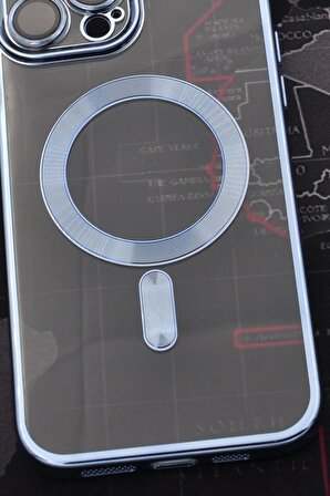 iPhone 14 Pro Max Uyumlu MagSafe Özellikli Saks Mavi Renkli Kenarlı Lazerli Şeffaf Kılıf Lens Korumalı