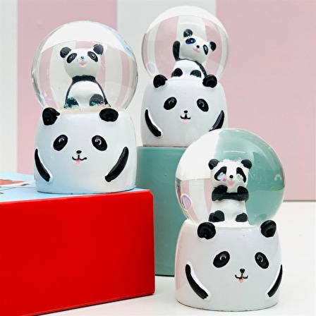 Mini Boy Panda Kar Küresi Işıklı 6.5 Cm