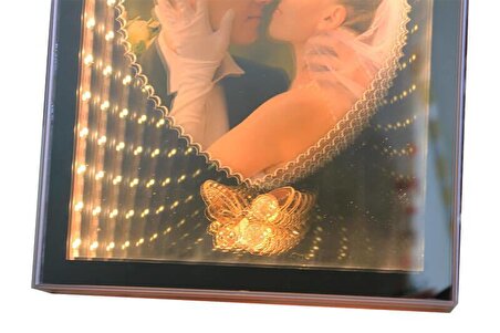 Ayna Led li Çerçeve Led Işıklı Kalpli Fotoğraf Çerçevesi