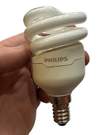 Philips Economy 8W (45W) 827 2700K (Sarı Işık) E14 Duylu Floresan Ampul (4 Adet)