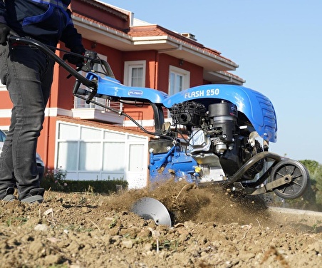 Anadolu Strong Flash 250 Briggs Stratton 7 Hp İpli Benzinli Çapa Makinesi