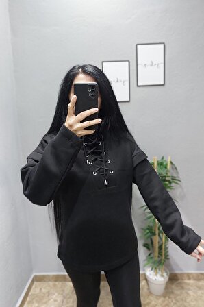 Siyah Bağcık Detaylı Sweatshirt