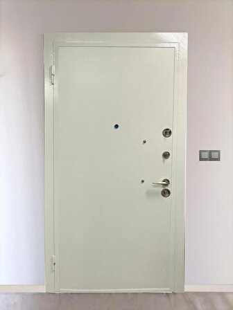 Daire Çelik Kapı PVC Kaplama Model COMPACT Kale Monoblok Kilit