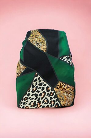 Yeşil Leopar Desenli Kısa Pareo Saten Iç Göstermez Kadın Plaj Elbisesi Yeni Sezon