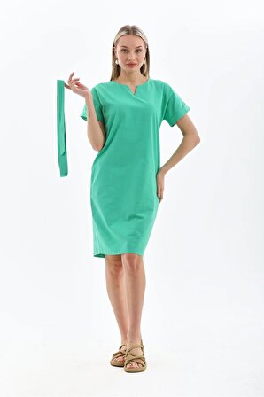 Kadın Çağla Yeşili V Yaka Detaylı Yarasa Kısa Kol %100 Pamuk Yazlık Mini Elbise