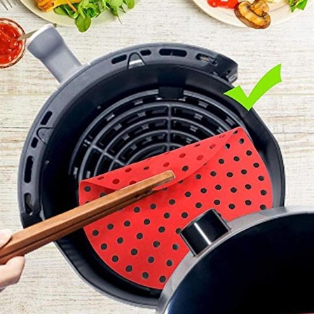 River World 20 cm'lik Kırmızı Renkte Isıya Dayanabilen ve Yıkanabilen Yuvarlak Silikon Airfryer ve Fırın Matı