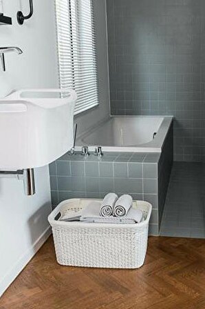 Ev, Banyo Beyaz Çamaşır Selesi