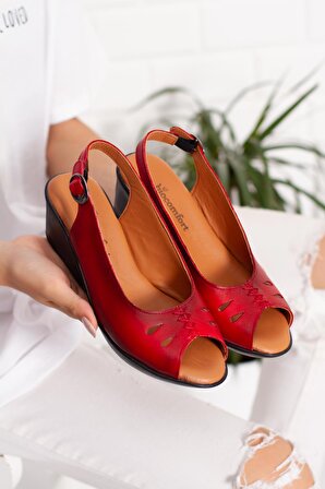 Kadın Bordo Hakiki Deri Sandalet Anatomik Ayakkabı 