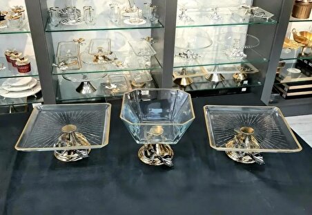 Avangarde Çift Gala Çiçekli Gold Yaldızlı Metal Ayaklı Toplam 3 Parçadan Oluşan Muhteşem Sunum Seti