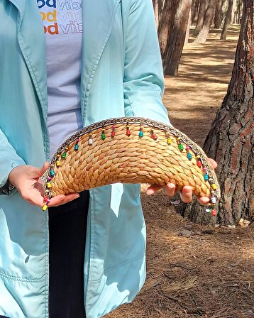 Şık Tasarımlı Fethiye Model Hasır Yuvarlak Rattan Çanta Büyük Boy Boncuk Detaylı İçi Kumaş