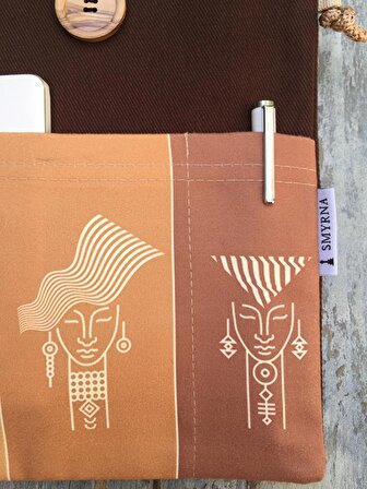 Askılı Kitap / Tablet / Ebook Çantası – Kılıfı ( Afrikalı Kadınlar Üçlü )