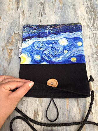 Askılı Kitap / Tablet / Ebook Çantası – Kılıfı ( Yıldızlı Gece , Van Gogh , Siyah )
