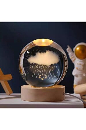 Dekoratif Bulut ve Yağmur Tasarımlı Ahşap Altlıklı Işıklı Cam Küre Cam:6cm Ahşap:2cm