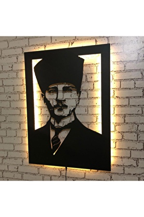 Tablo Atatürk Resmi Led Işıklı Ahşap Duvar Dekorasyonu 50 X 70