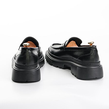 Ramonelli Model Gerçek Deri El Yapımı Erkek Parlak Siyah Casual Ayakkabı