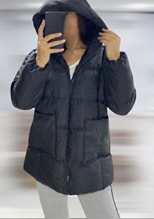 Kadın Şişme Mont Siyah Oversize Kapşonlu Fermuarlı Cepli
