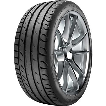 Taurus 225/45 R19 96W XL Ultra High Performance Oto Yaz Lastiği 