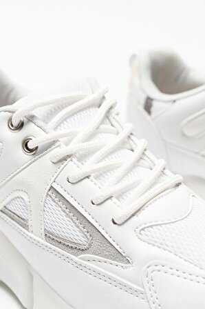Beyaz Kadın Sneakers Şeffaf Taban Bağcıklı Spor Ayakkabı Jasmin