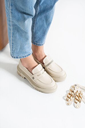 Kristen Kadın Bej Deri Zincirli loafer ayakkabı