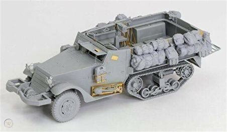 Dragon 3569 1/35 Ölçek IDF M3 Yarı Paletli Personel Taşıyıcı Plastik Model Kiti