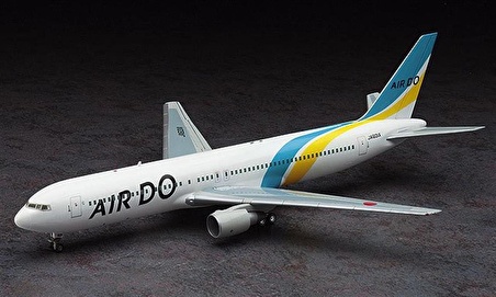 Hasegawa 20 10720 1/200 Ölçek Boeing 767-300 AIR DO Yolcu Uçağı Plastik Model Kiti