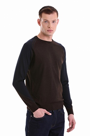 Kahverengi Regular Fit Jakarlı Bisiklet Yaka Yünlü Triko Kazak | L