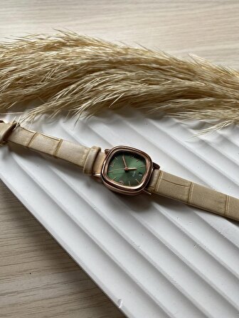 BS STILL vintage takvimli (YEŞİL KADRAN)minimal kadın kol saati vintage deri kordon 1 adet