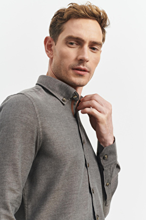 Erkek Kahverengi Slim Fit Dar Kesim Düğmeli Yaka Flanel Oduncu Gömlek