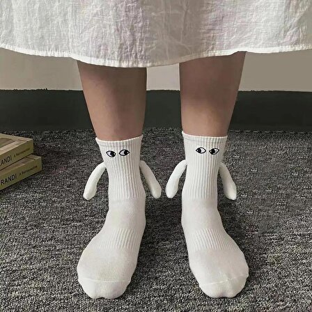 Beyaz Mıknatıslı Elele Tutuşan Arkadaşlık Kanka Çift Çorap 1 Adet