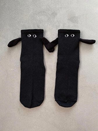 Siyah Mıknatıslı Elele Tutuşan Arkadaşlık Kanka Çift Çorap 1 Adet