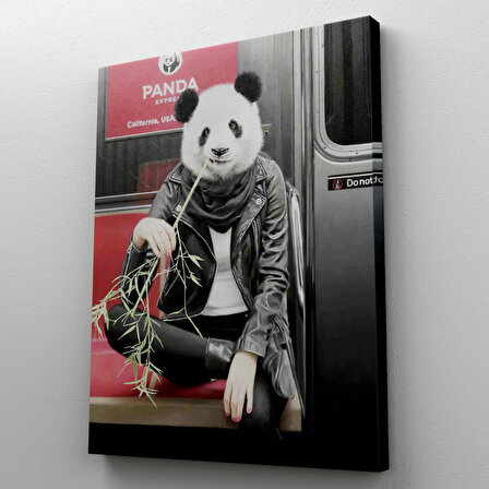 Gerçek Metroda Panda Başlı İnsan Kanvas Tablo