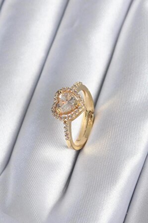 Ciddi İlişki Yüzüğü Kalpli Zirkon Taşlı Gold Renk Yüzük
