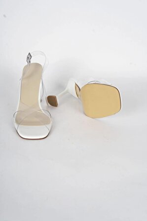 Şeffaf Beyaz Topuklu Ayakkabı İNCİ1382