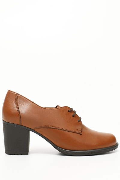  Klasik Topuklu Ayakkabı