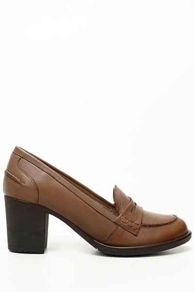  Klasik Topuklu Ayakkabı