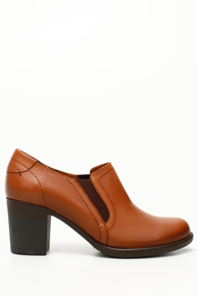  Klasik Topuklu Ayakkabı