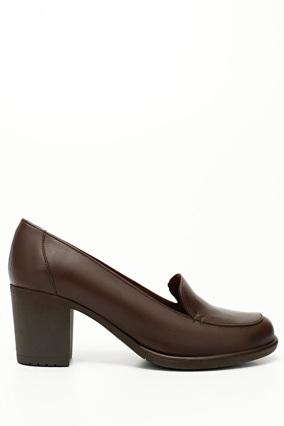  Klasik Topuklu Ayakkabı